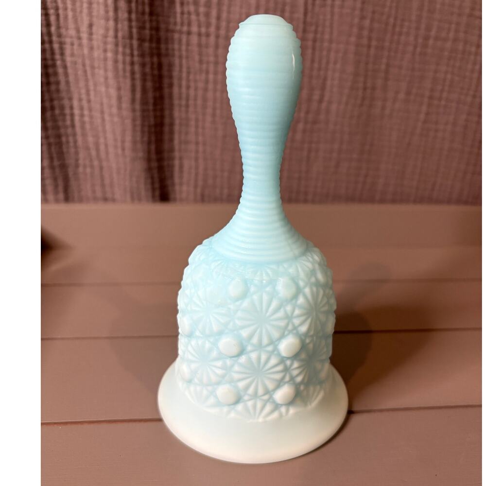 Fenton Blue Satin Button & Daisy Bell